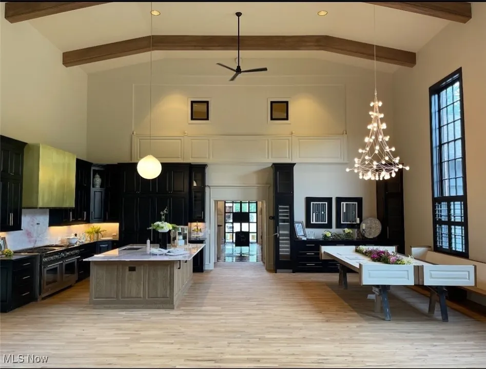 The Valley View Residence