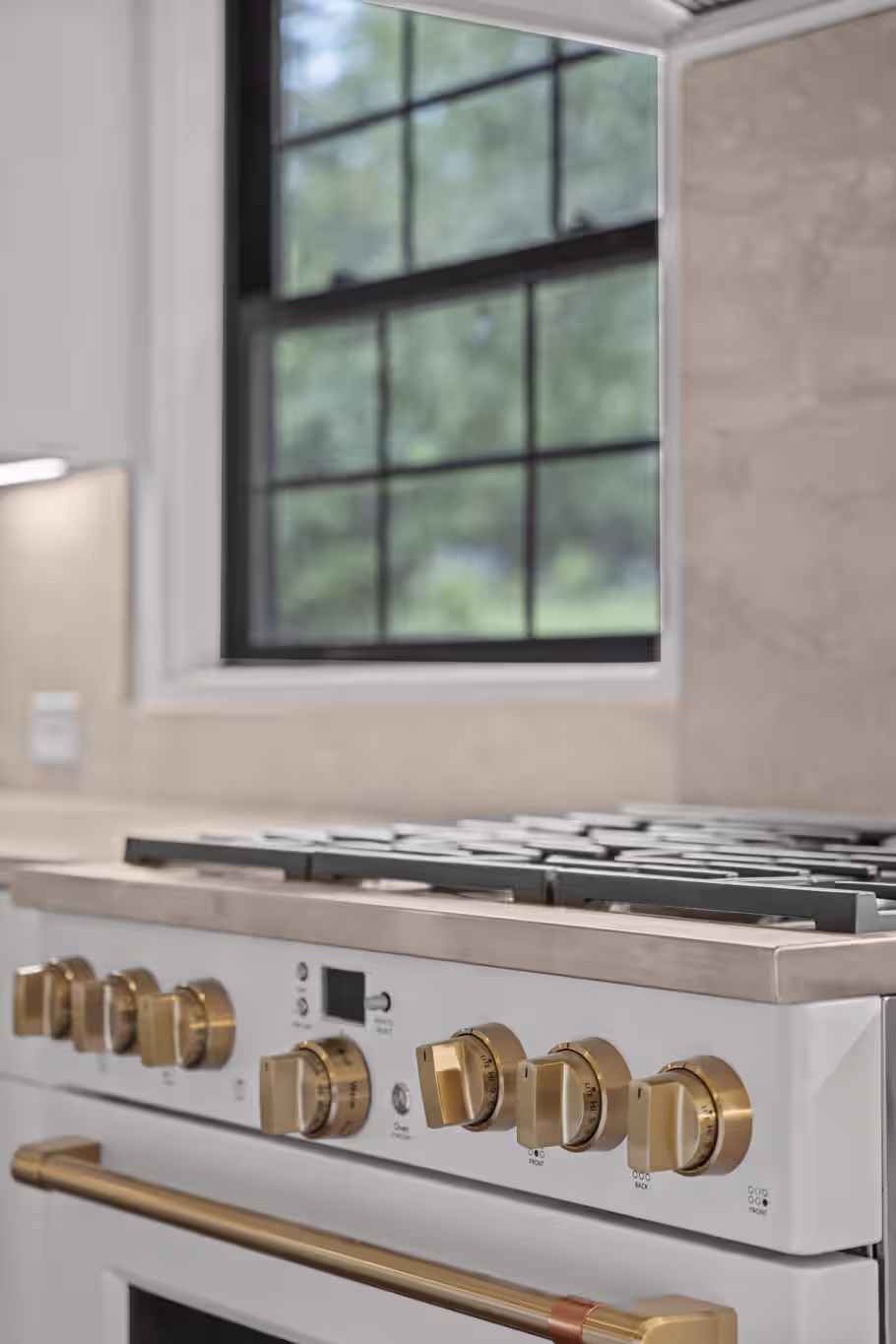 Feature cookware